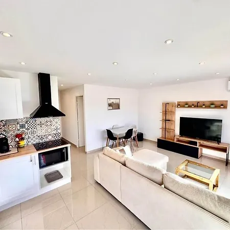Appartement Lumineux 2 Pièces *